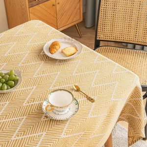 Three Dimensional Jacquard Wavy Linen Tablecloth